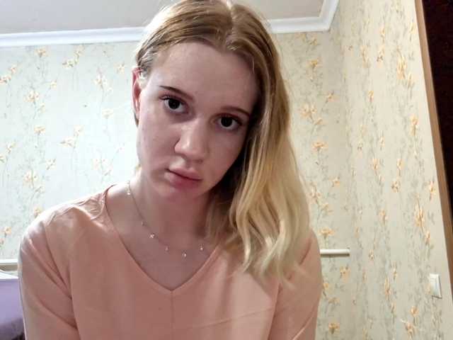 linafinay live cam on BongaCams