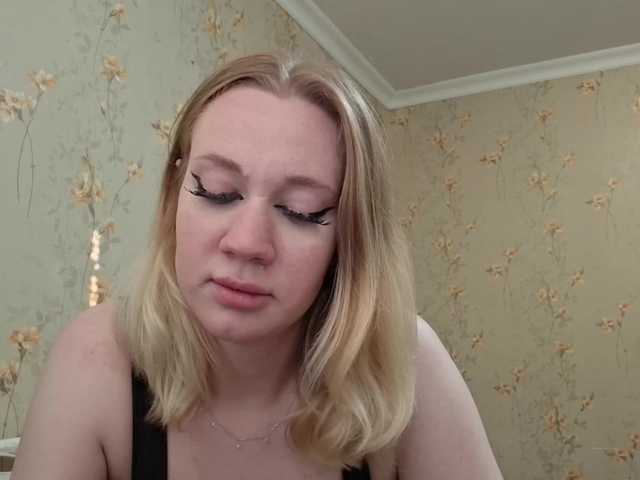 linafinay live cam on BongaCams