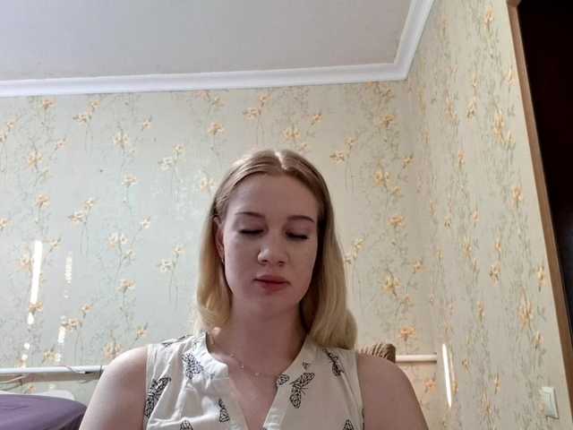 linafinay live cam on BongaCams