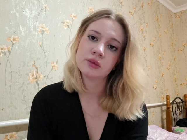linafinay live cam on BongaCams