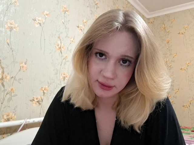 linafinay live cam on BongaCams