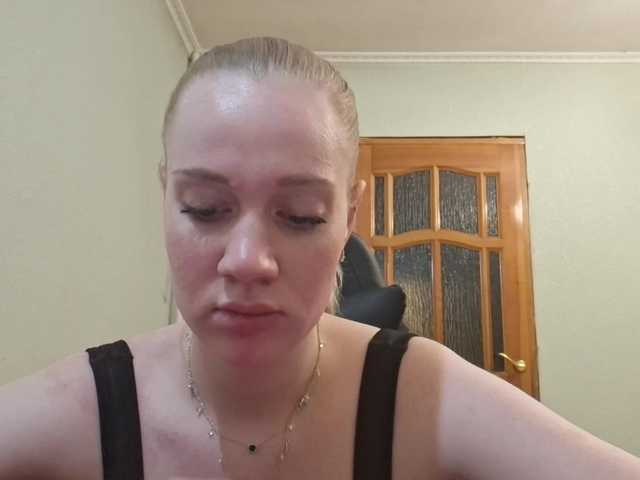 linafinay live cam on BongaCams
