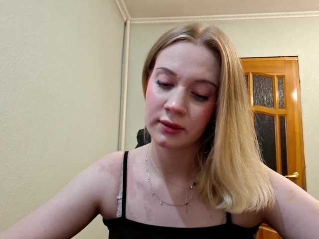 linafinay live cam on BongaCams
