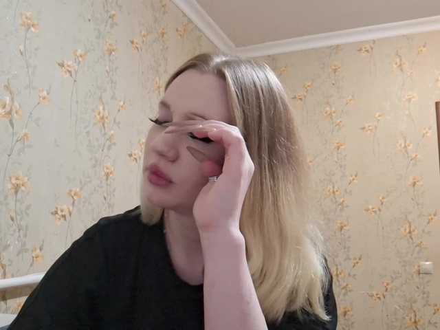 linafinay live cam on BongaCams