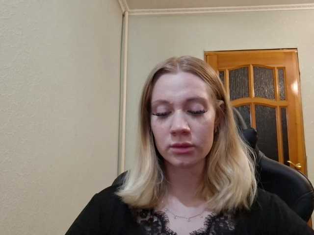linafinay live cam