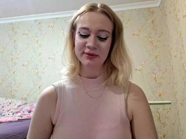 linafinay live cam on BongaCams