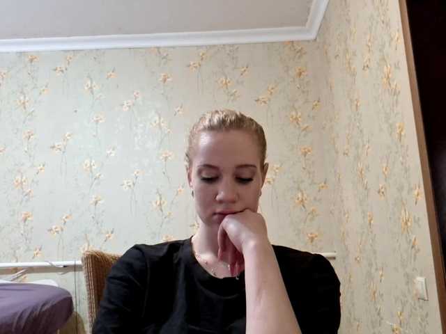 linafinay live cam on BongaCams