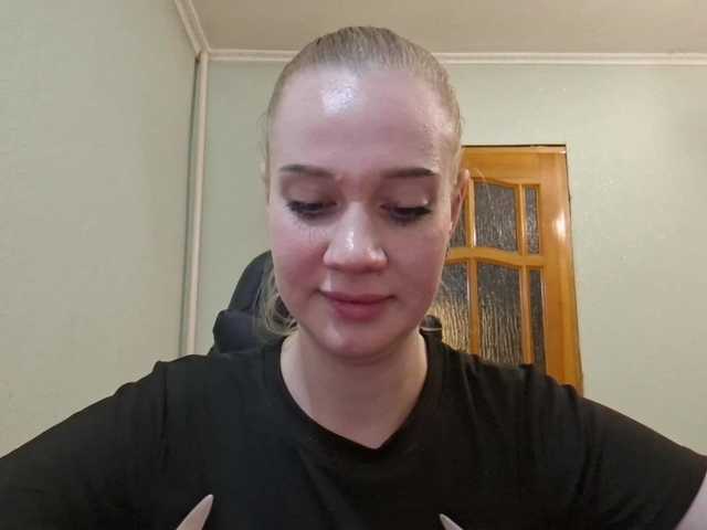 linafinay live cam on BongaCams