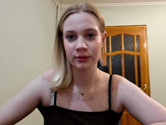 linafinay live cam