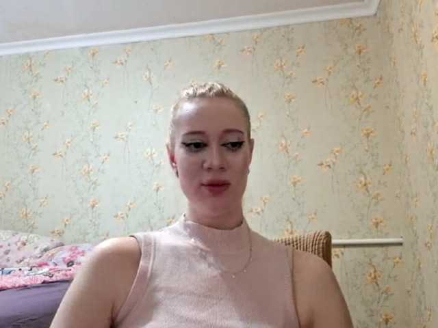 linafinay live cam on BongaCams