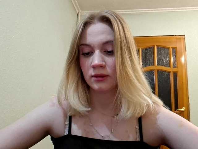 linafinay live cam on BongaCams