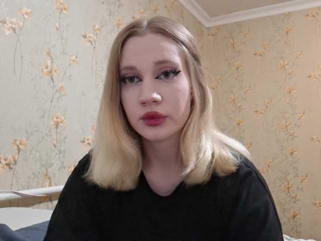 linafinay live cam on BongaCams