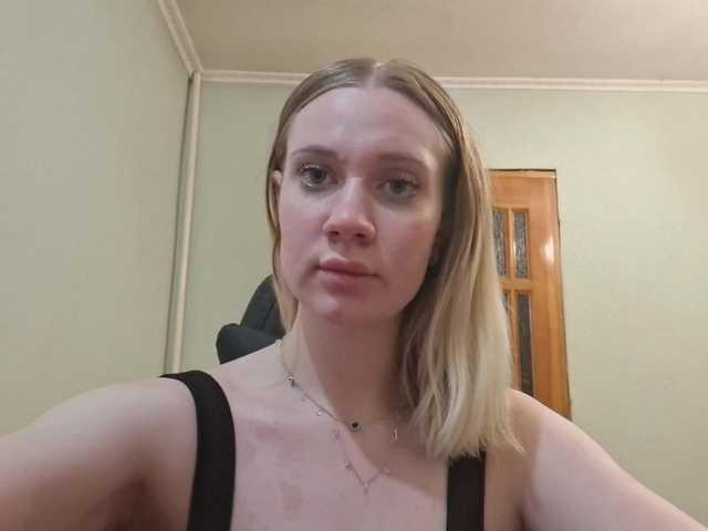 linafinay live cam on BongaCams