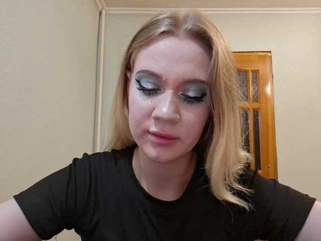 linafinay live cam on BongaCams