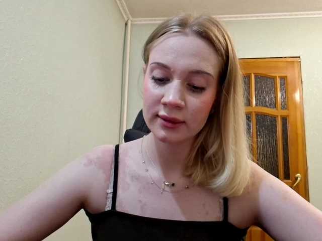 linafinay live cam on BongaCams