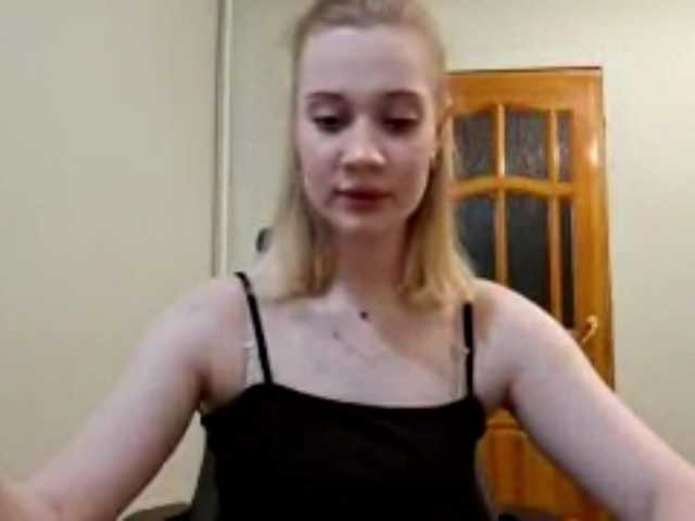 linafinay live cam on BongaCams