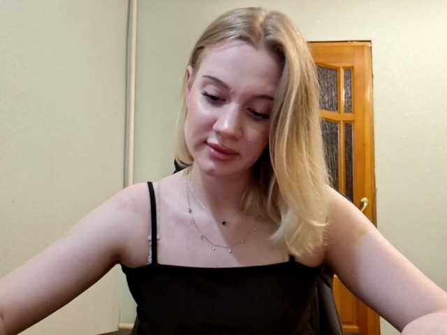linafinay live webcam show
