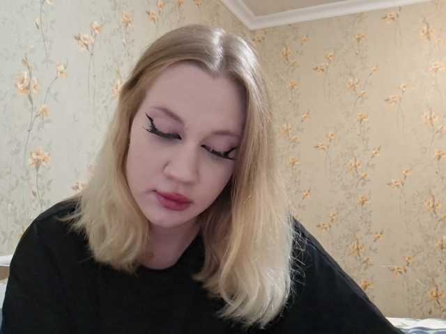 linafinay live cam on BongaCams