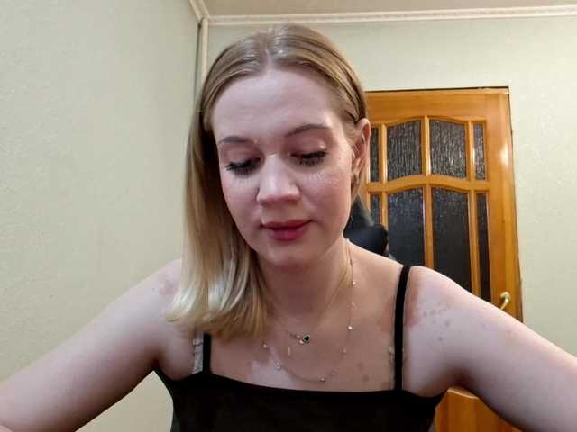 linafinay live webcam show