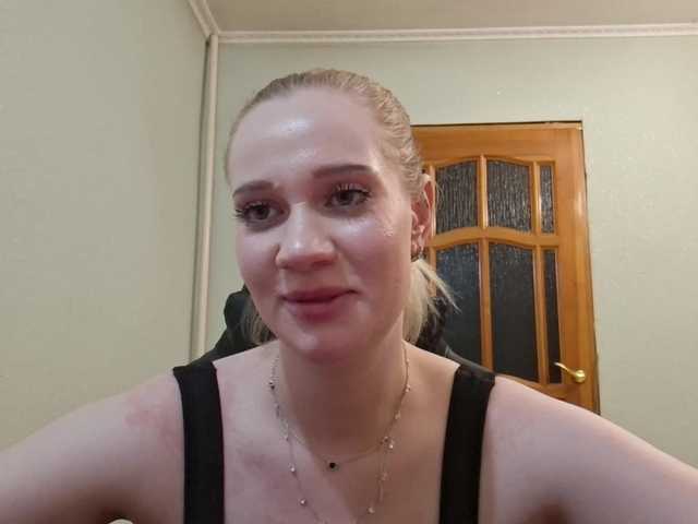 linafinay live cam on BongaCams