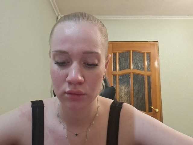 linafinay live cam on BongaCams