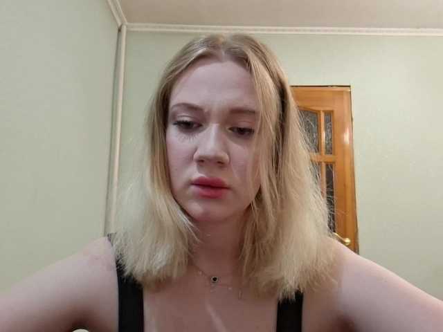 linafinay live cam on BongaCams