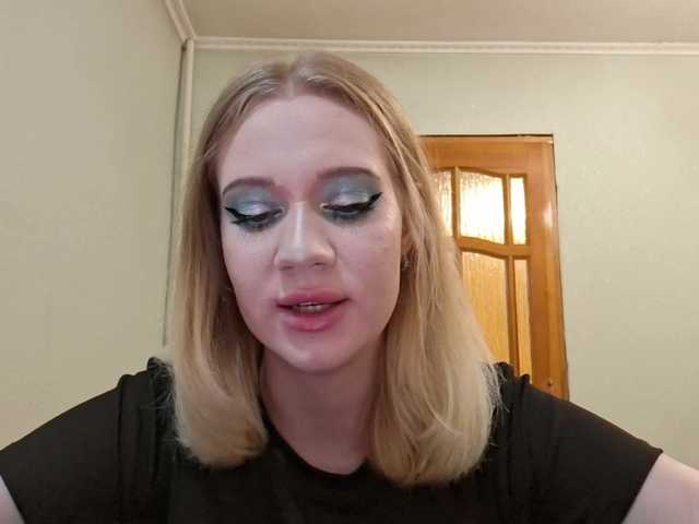 linafinay live cam on BongaCams