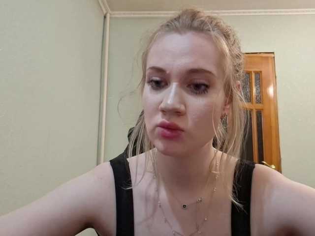 linafinay live cam on BongaCams
