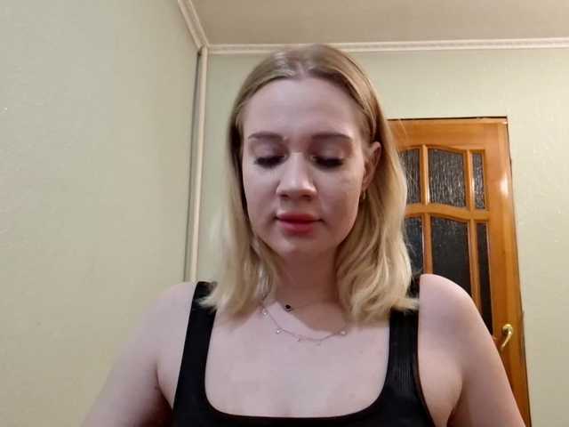 linafinay live cam on BongaCams