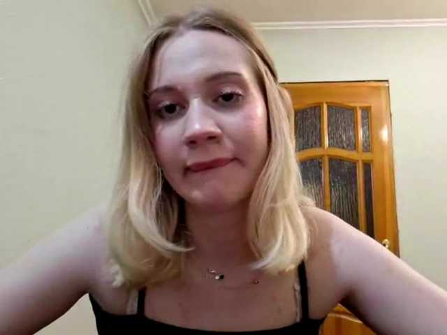 linafinay live cam on BongaCams