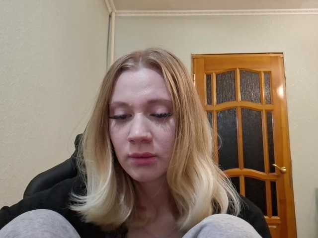 linafinay live cam
