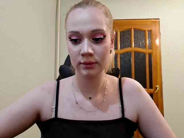 Modèle: linafinay