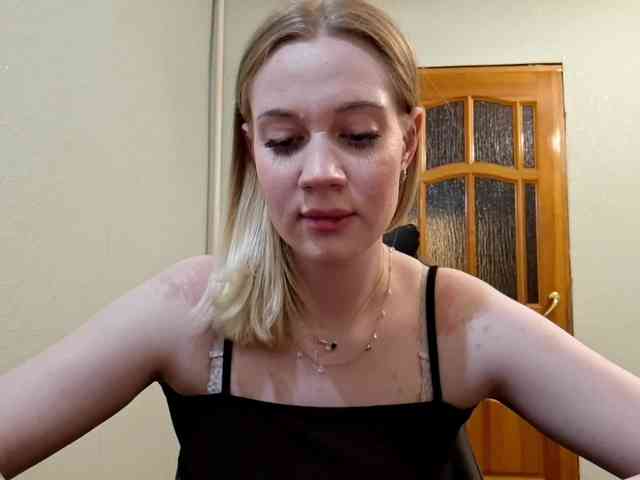 Modèle: linafinay