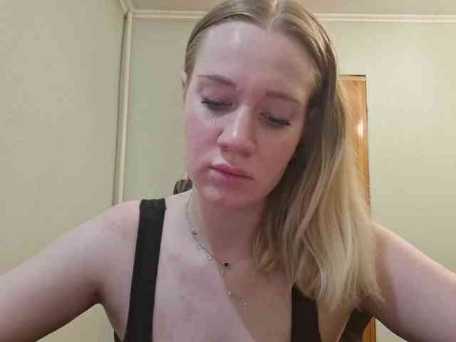 Modèle: linafinay