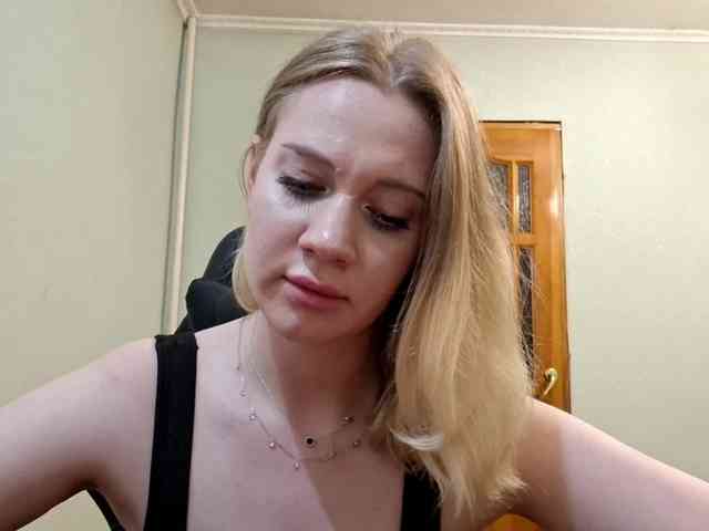 Modèle: linafinay