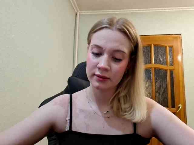 Modèle: linafinay