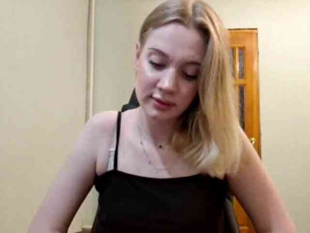 Modèle: linafinay