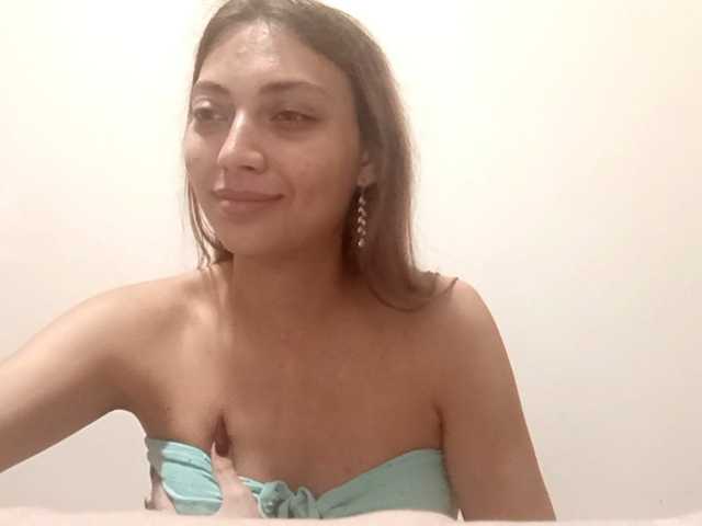 FlappySap live cam on BongaCams