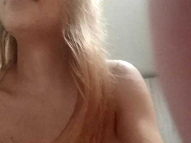 FlappySap live cam on BongaCams