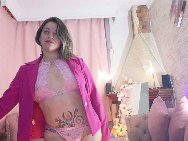 AdeleGreyhot