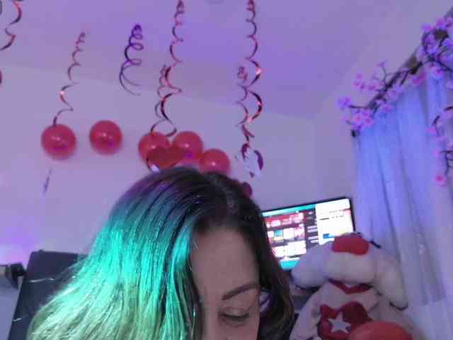 AdeleGreyhot AdeleGreyhot