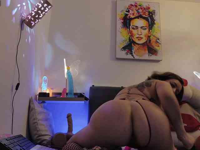 AdeleGreyhot webcam