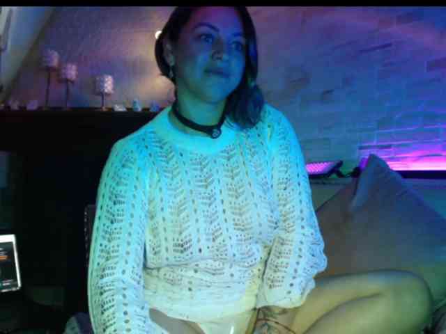 AdeleGreyhot