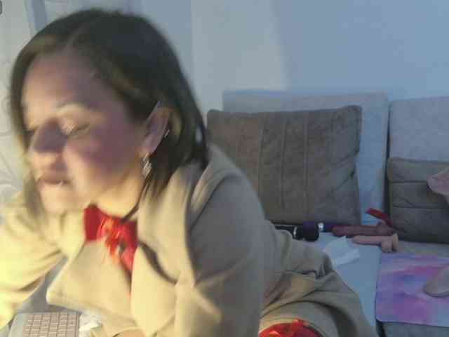 AdeleGreyhot webcam
