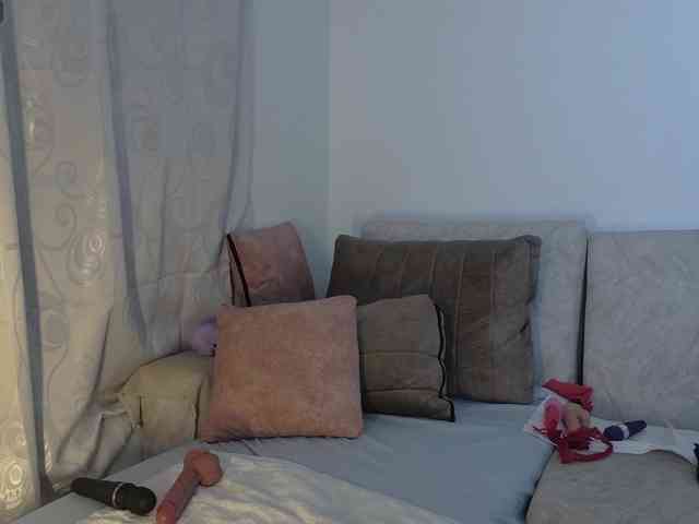 AdeleGreyhot webcam
