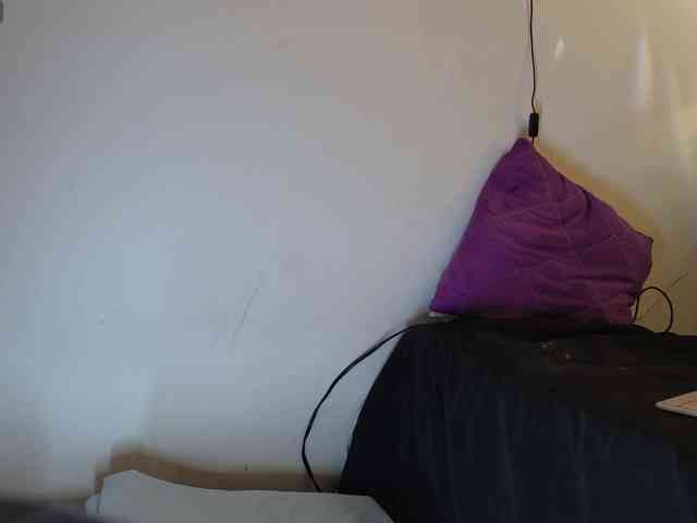AdeleGreyhot Live Webcam on BongaCams