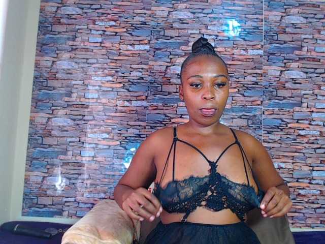 SpicyStormx live cam on BongaCams
