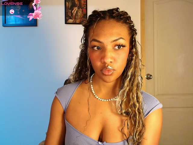 alivysx live cam on BongaCams