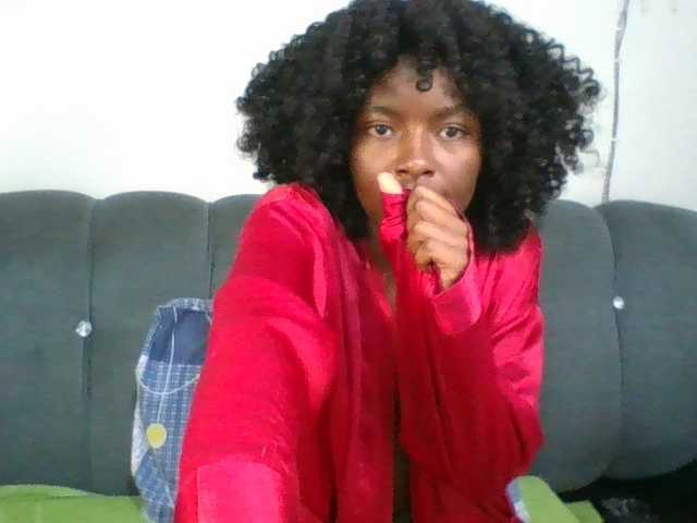 Ebony-slut254 live webcam show