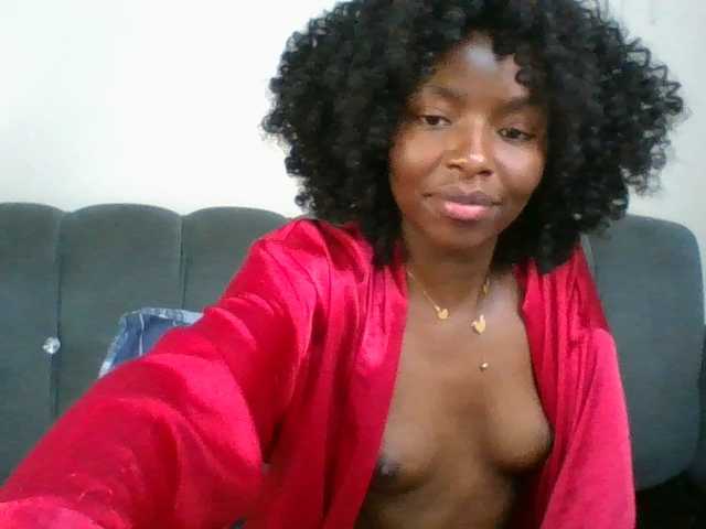 Ebony-slut254 live webcam show